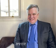 데니스 와일더 미 NSC 보좌관 “미·중 타협 불가능하지만, 한국 등은 대중관계 안정화 추구할 필요”[신년기획]