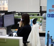 멀어지는 中 떠받치는 日..관광시장 당장 타격은 없다지만