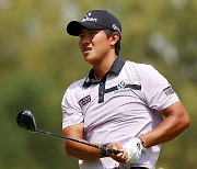 루키 김성현, PGA 소니오픈 첫날 공동 4위…1R 일몰 중단