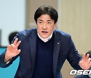 차상현 감독, '집중해' [사진]