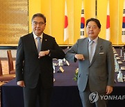 NHK "한일 외교장관 통화…강제징용 해법 논의한 듯"