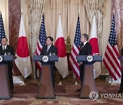 中, '중국은 전략적 도전' 규정 美日성명에 "결연 반대"(종합)