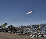 우크라 동부 광산도시 두고 러 "점령했다" 우크라 "격전중"(종합)