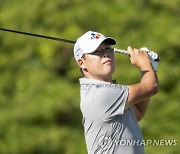 '새 신랑' 김시우, PGA 투어 소니오픈 3R 공동 5위…선두와 3타 차