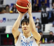 KBL 올스타 1위 허웅, 3점슛 콘테스트 우승…덩크왕은 아반도