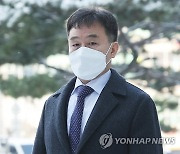 '김만배 리스트' 무성…검찰 "드러난 의혹 전반 규명"