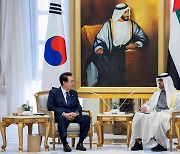 한-UAE, 방산협력 더 끈끈해진다…중동 수출 '전초기지' 되나