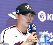 [포토]WBC 출전 각오 밝히는 김하성