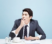 "남성 위암, 하루 5시간이상 잠만 자도 생존율 올라간다"