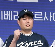 [ST포토] 양의지 '주먹 불끈'