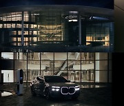 한국타이어, '아이온 with BMW i7' 광고 캠페인…두번째 콜라보