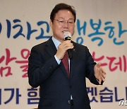 밀양 찾은 박완수 지사 "나노산업과 관광 어우러진 도시로 성장해야"