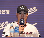 WBC 바뀐 승부치기, 메이저리거 김하성의 어깨가 더 무거운 이유