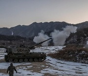 "美, 우크라에 포탄 보내며 한국 내 자국 재고로 공백 메워"