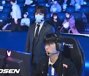 디알엑스 “‘팀합’ 다듬어야… 초-중반 흐름은 희망적” [LCK 톡톡]