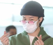 '디올 앰버서더' 방탄소년단 지민, 오늘(18일) 프랑스 파리 출국