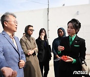 두바이 현지 스마트팜 진출기업 찾은 김건희 여사