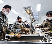 방공부대 찾은 이재명 민주당 대표