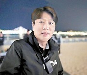 현대차가 날리고 아이유도 띄운 그 드론…'군집비행' 기술의 비밀