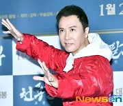 견자단 Donnie Yen, 스웨그 넘치는 포즈 [포토엔HD]