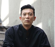 '범죄도시2' 킬러 백승익, 쿠팡 '미끼'에선 형사로 변신…장근석과 호흡