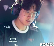 [LCK] 조금 더 차분했던 T1, 강한 한방으로 승부 원점 돌려