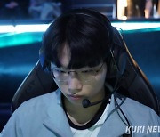 ‘숨 막히는 경기력’ 디플러스 기아, 리브 샌박에 완승… 시즌 2승 [LCK]