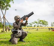 재밍건 맞은 드론 어디갔니?…軍, 사드기지 상공 드론 수색작전 종료