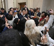 윤 대통령 '취리히 연방공과대학 방문'