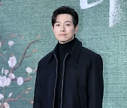 '더 글로리' 정성일, 닮은꼴 유재석 만난다...소속사 "'유퀴즈' 촬영 완료" [공식입장]