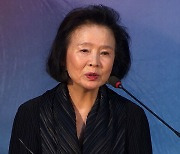 영화배우 윤정희, 프랑스 파리서 별세…향년 79세