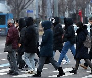 내일 전국 눈·비…연휴 마지막 날 24일 최강 한파