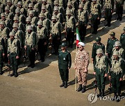 이란 "혁명수비대는 테러와 싸우는 부대…유럽, 실수 말라"