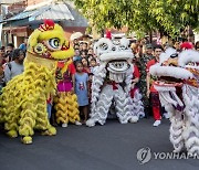 INDONESIA TRADITIONS LUNAR NEW YEAR