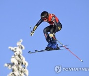 SWEDEN SKI CROSS