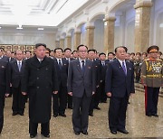 3주 넘게 잠잠한 북한…2월 열병식 등 앞두고 숨고르기 하나?