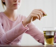 명절 후유증 극복법은?…비타민D 섭취하거나 따뜻한 차 마셔야