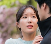 ‘꼭두의 계절’ 김정현-임수향, 극적인 첫 만남 순간 포착