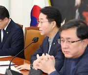 "윤 대통령 '말폭탄'" vs "야당파괴 프레임"…여야가 바라본 설 민심