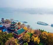 [AsiaNet] 중국 서부 충칭시 펑두현서 춘절 축복 기원하는 문화제 개최