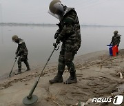 계속되는 '지뢰 폭발' 사고에 경기도, 연천·파주서 지뢰제거 추진