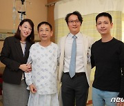 전 세계 명의 수소문한 베트남 신장암 환자, 한국서 수술받고 회복