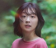 '소울메이트' 김다미, 스틸 공개...자유로운 영혼의 싱그러운 비주얼