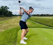 베일, 진짜 ‘골프 선수’…  은퇴 2주 만에 PGA에