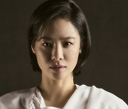 ‘정이’ 김현주 “故강수연은 전설 속의 배우”[EN:인터뷰①]