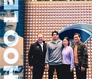 '우리는 한가족' 보라스 코퍼레이션, 스캇 보라스-이정후 인증샷 공개