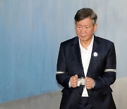 ‘삼성합병 찬성 압력’ 홍완선 전 국민연금 본부장 가석방