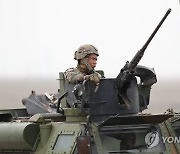 ROMANIA FRANCE NATO DEFENCE MILITARY DRILL