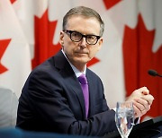 캐나다, G7중 처음으로 기준금리 인상 중단 시사