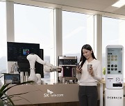 음료 제조부터 매출 실시간 공유… SKT `AI 바리스타 로봇`